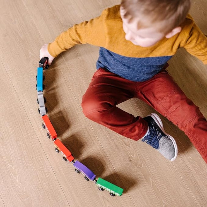 Melissa & Doug Wooden Magnetic Train Cars 8 Piece Educational Toy for Kids
